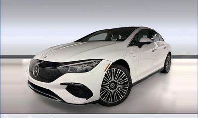 2026 Mercedes-Benz EQE-Class Sedan EQE320 4MATIC
