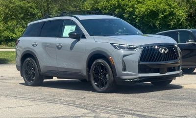 2027 Infiniti QX60 Luxe