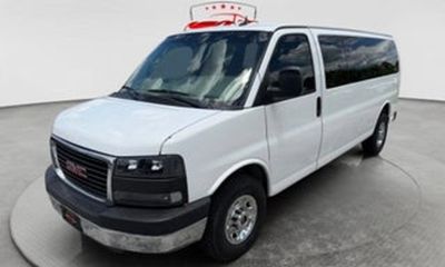 2011 GMC Savana LT EXT