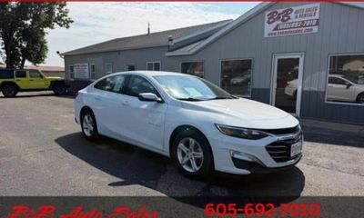 2022 Chevrolet Malibu LS