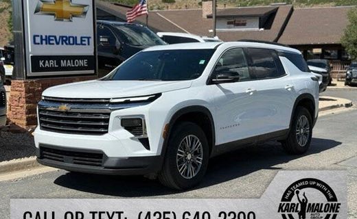 2025 Chevrolet Traverse LT