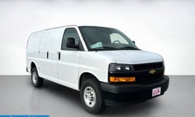 2024 Chevrolet Express 2500