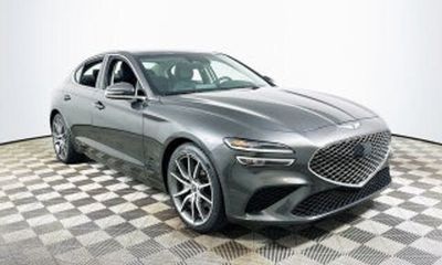2023 Genesis G70