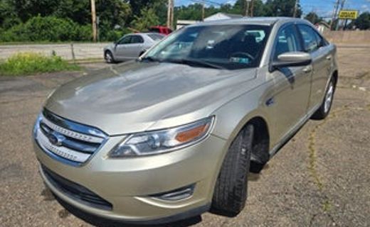 2011 Ford Taurus SEL