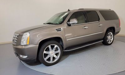 2014 Cadillac Escalade ESV Luxury