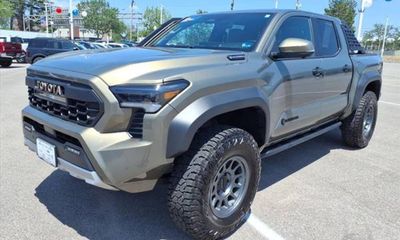2024 Toyota Tacoma Hybrid