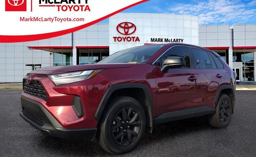 2024 Toyota RAV4 LE