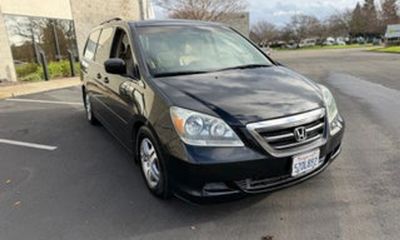 2007 Honda Odyssey EX With Leather