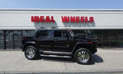 2005 Hummer H2 Base