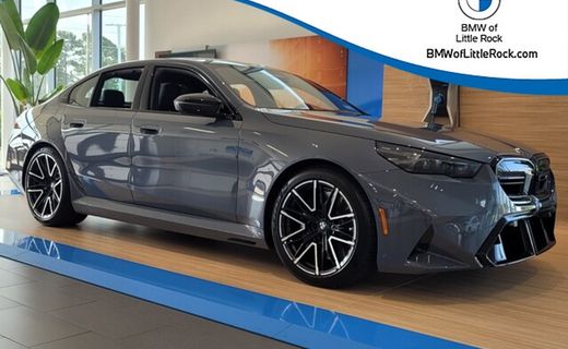 2026 BMW M5