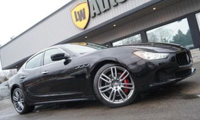 2018 Maserati Quattroporte Essence