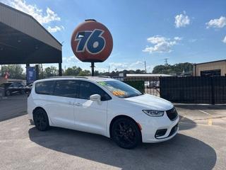 2021 Chrysler Pacifica Touring