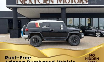 2014 Toyota FJ Cruiser SR