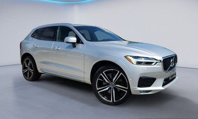2019 Volvo XC60 R Design