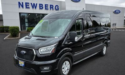 2023 Ford Transit 350 XL Medium