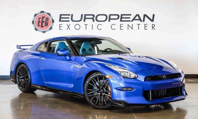 2024 Nissan GT-R Premium
