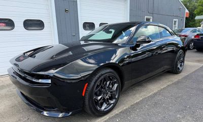 2025 Dodge Charger Daytona R T