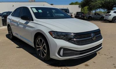 2024 Volkswagen Jetta Sport