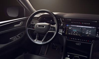 2026 Jeep Grand Cherokee L Base Laredo