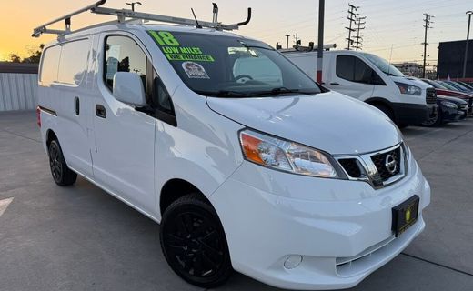 2018 Nissan NV200 2 5S