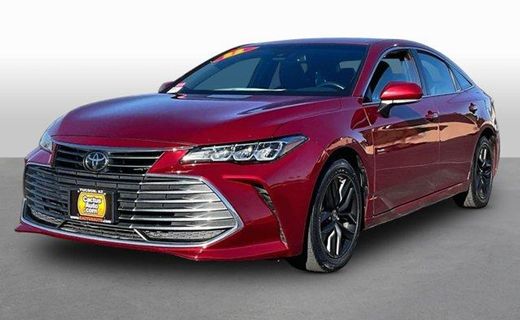 2022 Toyota Avalon XLE