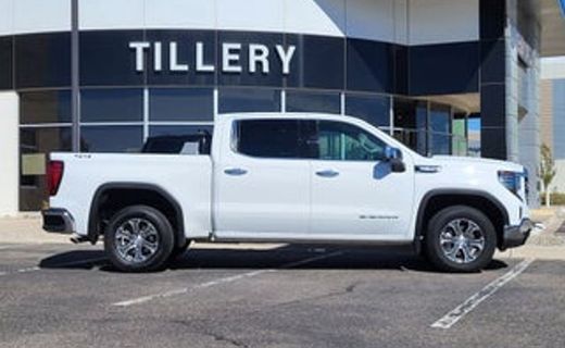 2024 GMC Sierra SLT