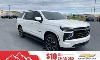 2025 Chevrolet Suburban RST