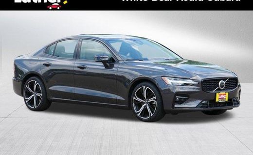 2025 Volvo S60 Core