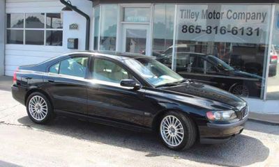 2004 Volvo S60 25T