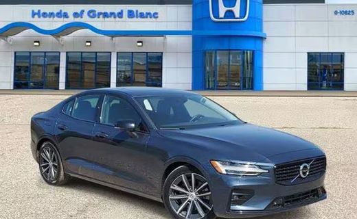 2022 Volvo S60