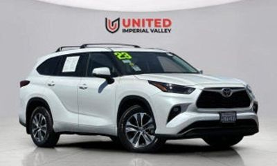 2021 Toyota Highlander Platinum