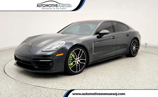 2023 Porsche Panamera