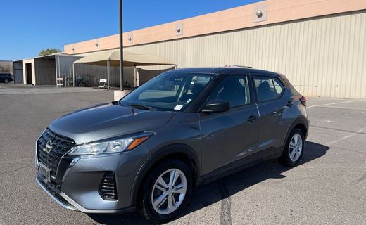 2022 Nissan Kicks S