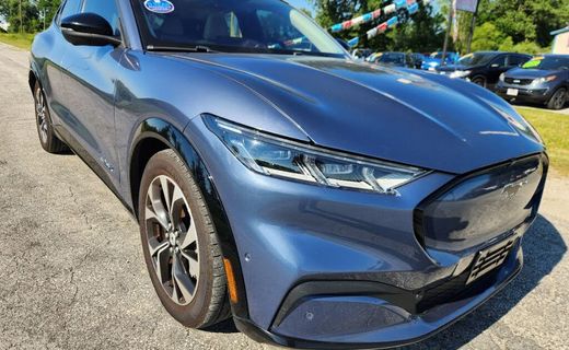 2021 Ford Mustang Mach-E Premium