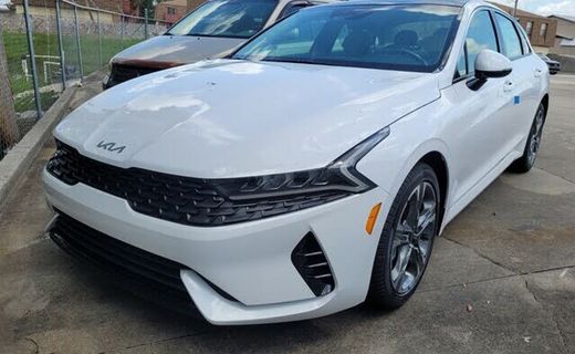 2024 Kia K5 EX