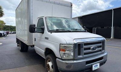 2016 Ford E-Series Chassis E 350