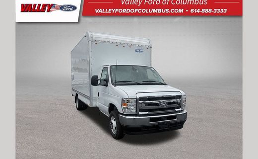 2027 Ford E-450 Base