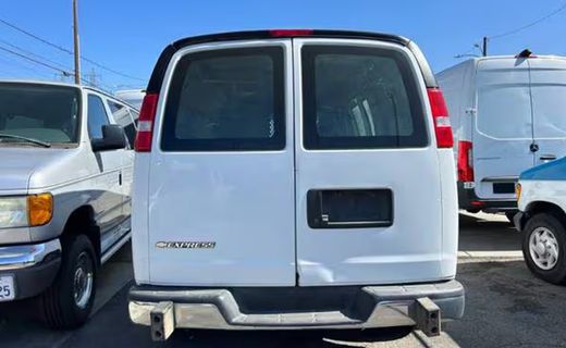 2019 Chevrolet Express 2500