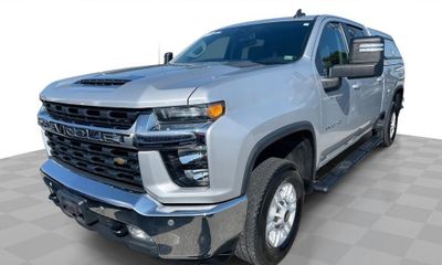 2021 Chevrolet Silverado LT