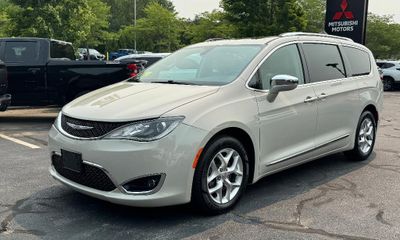 2020 Chrysler Pacifica Limited