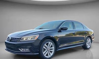 2017 Volkswagen Passat SEL Premium