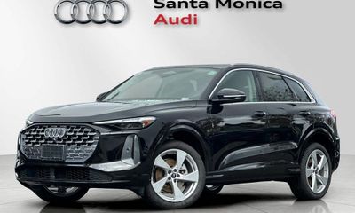 2025 Audi Q5 Quattro Premium