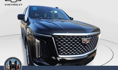 2025 Cadillac Escalade Luxury