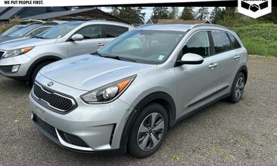 2017 Kia Niro FE LX Tech