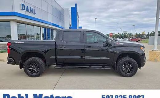 2024 Chevrolet Silverado Trail Boss LT