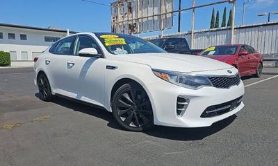 2016 Kia Optima TOP