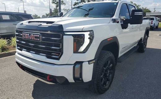 2024 GMC Sierra HD AT4