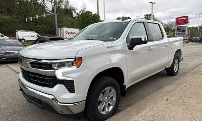 2026 Chevrolet Silverado LT
