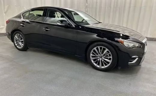 2023 Infiniti Q50 Luxe