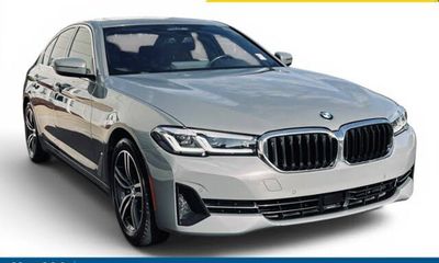 2021 BMW 530I